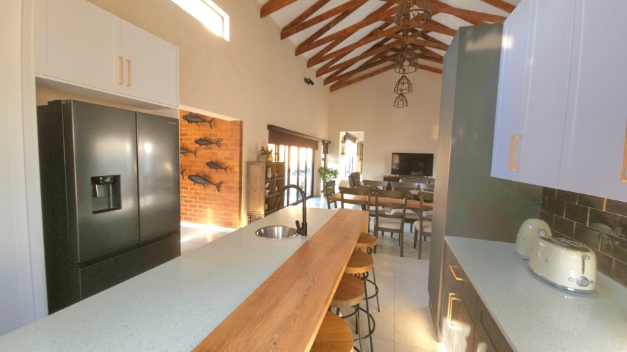 4 Bedroom Property for Sale in Landsmeer Residential Estate North West